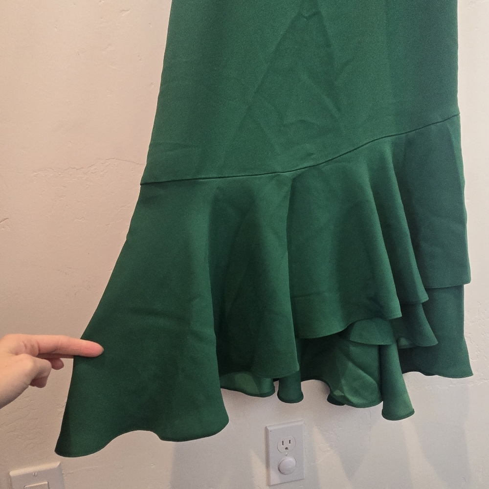 Green Dress - Picture 10 of 10